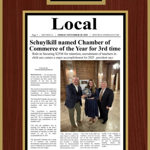 Robert Carl wood plaque mahogany one page Republican Herald 012126